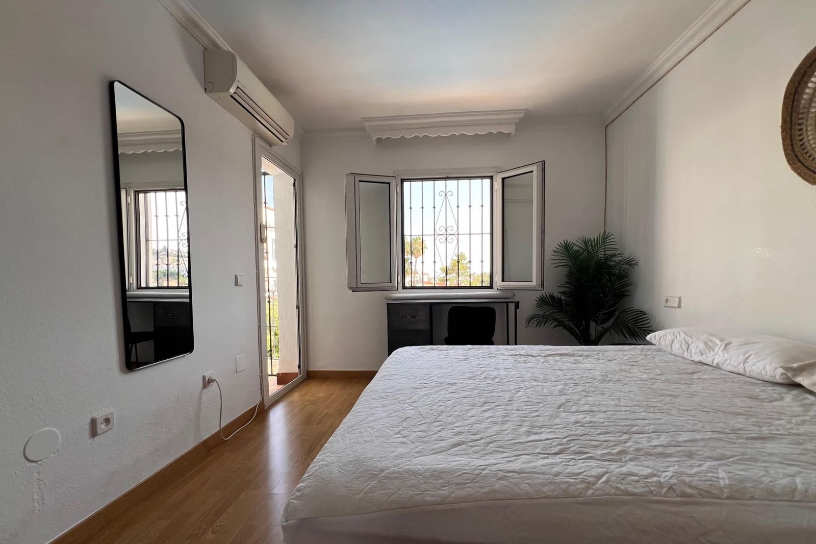 Casa de 5 habitaciones en Mijas en venta con piscina - 449.000 € (Ref: 9099933)