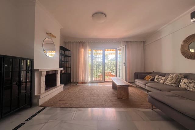 Casa de 5 habitaciones en Mijas en venta con piscina - 449.000 € (Ref: 9099933)