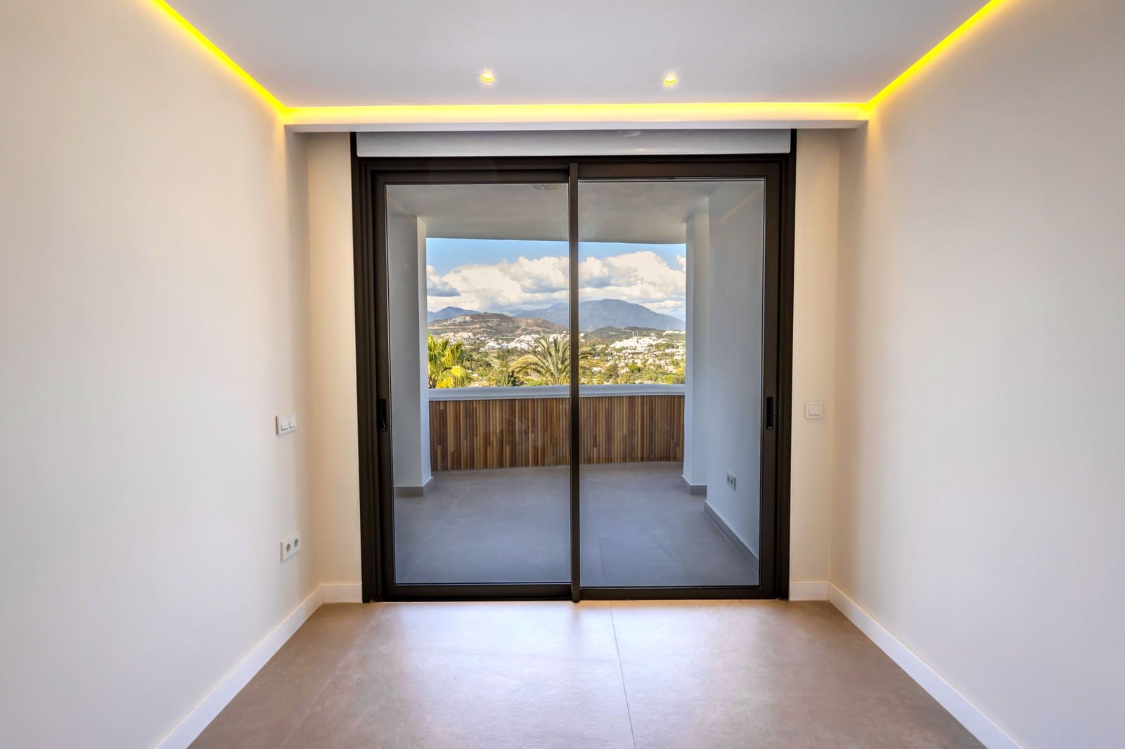 2 soverom Leilighet til salgs i Marbella med svømmebasseng - € 890 000 (Ref: 9100161)