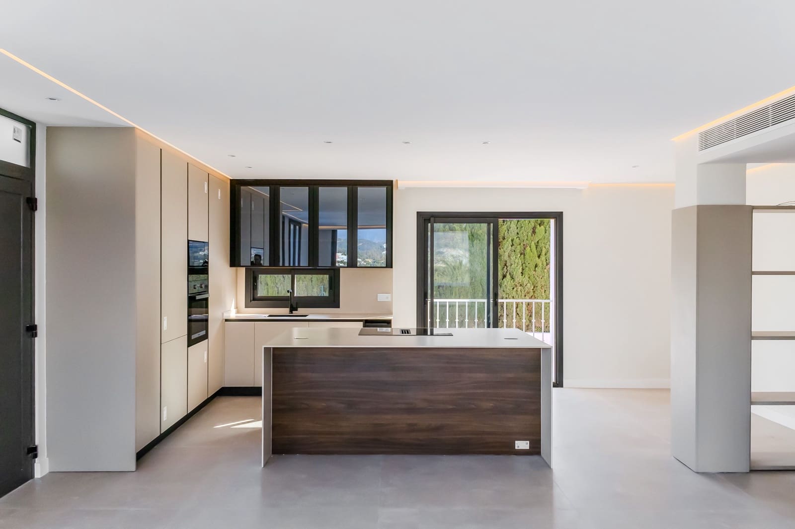 2 soverom Leilighet til salgs i Marbella med svømmebasseng - € 890 000 (Ref: 9100161)