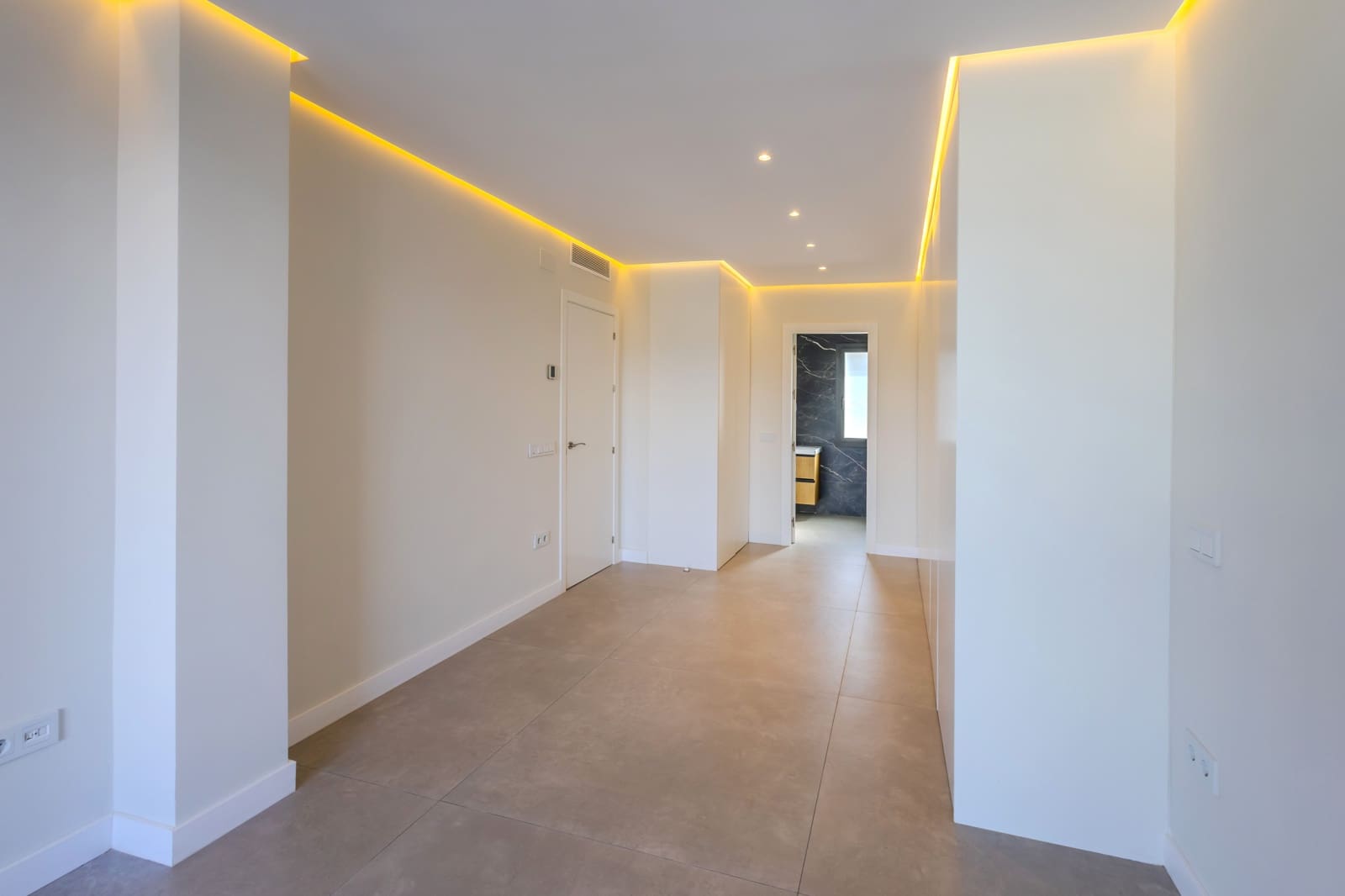 2 soverom Leilighet til salgs i Marbella med svømmebasseng - € 890 000 (Ref: 9100161)