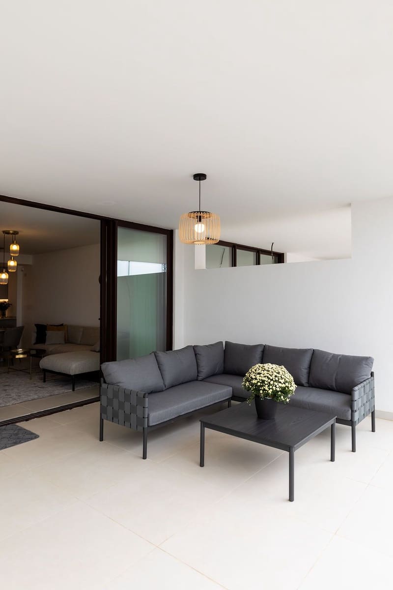 2 soveværelse Lejlighed til salg i Fuengirola med swimmingpool - € 449.000 (Ref: 9105173)