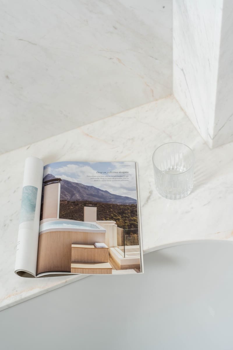 Casa de 4 habitaciones en Marbella en venta con piscina - 3.195.000 € (Ref: 9107000)