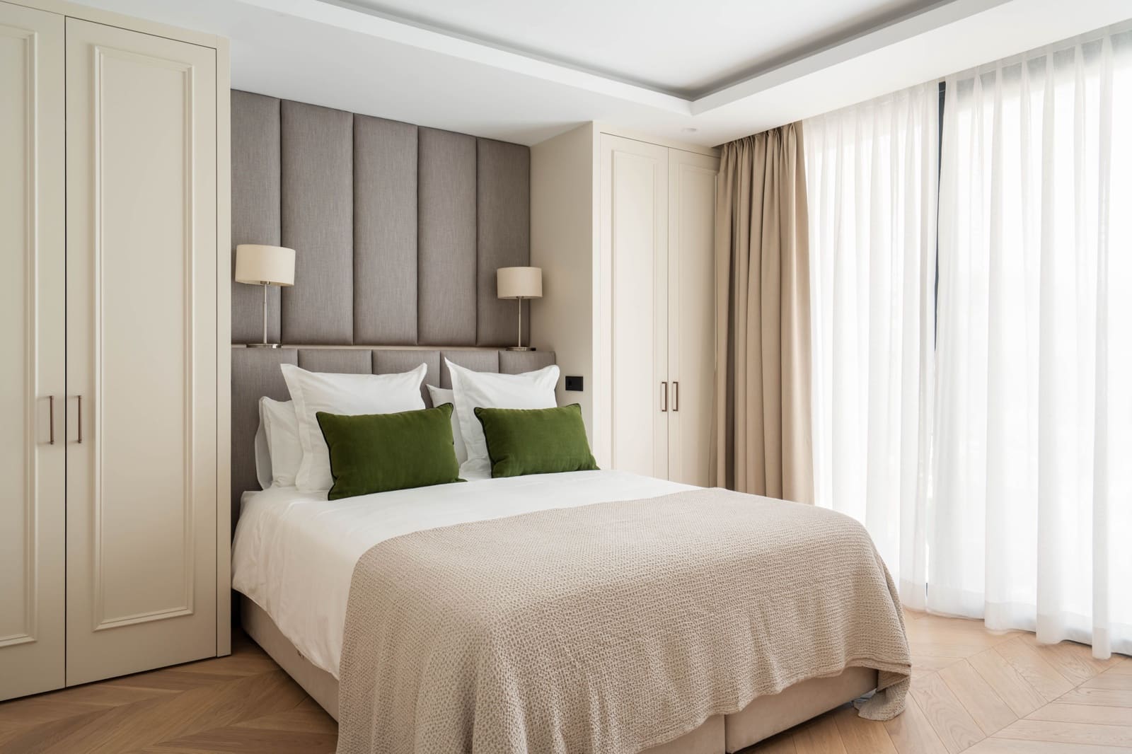 Casa de 4 habitaciones en Marbella en venta con piscina - 3.195.000 € (Ref: 9107000)