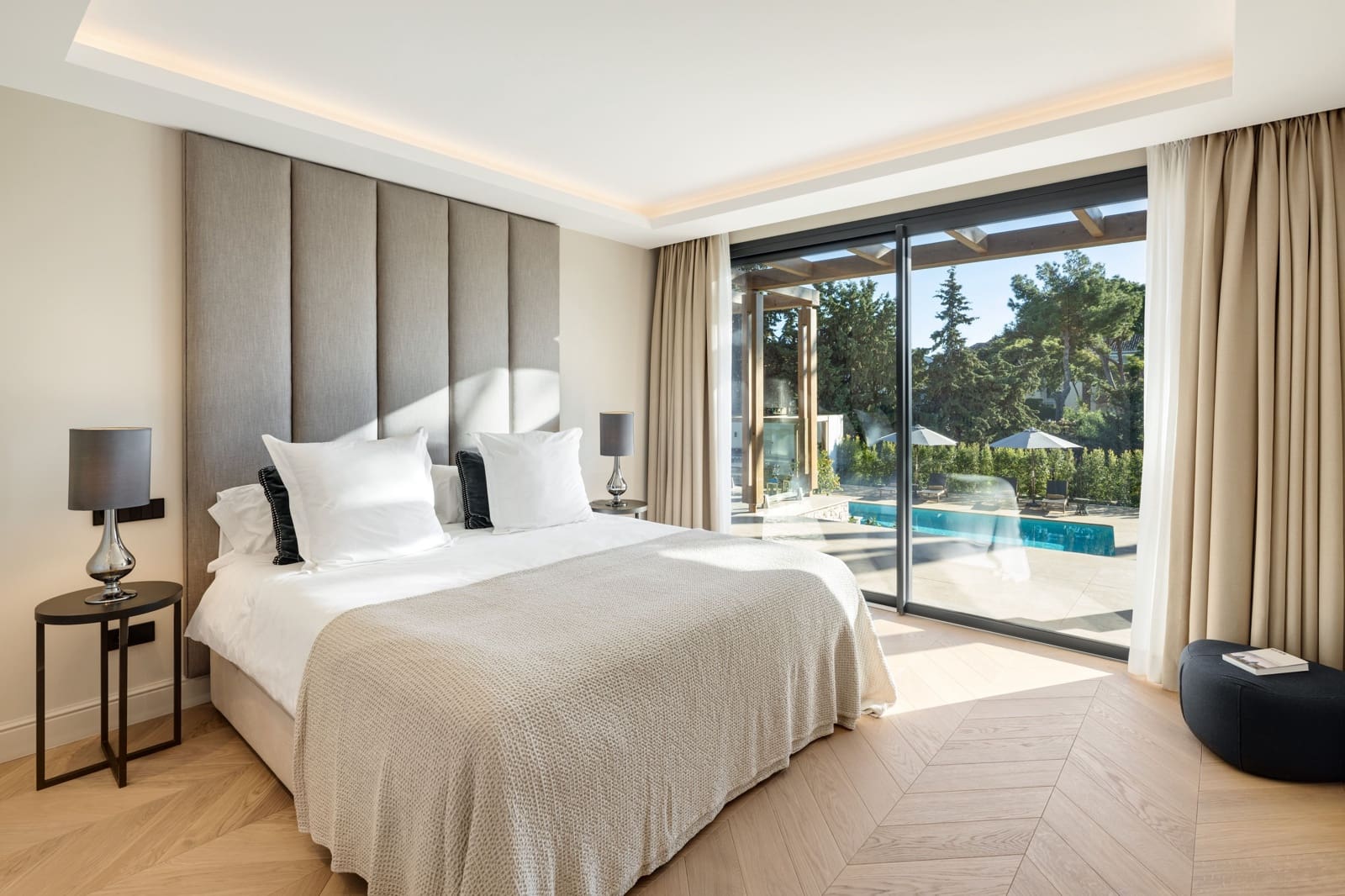 Casa de 4 habitaciones en Marbella en venta con piscina - 3.195.000 € (Ref: 9107000)