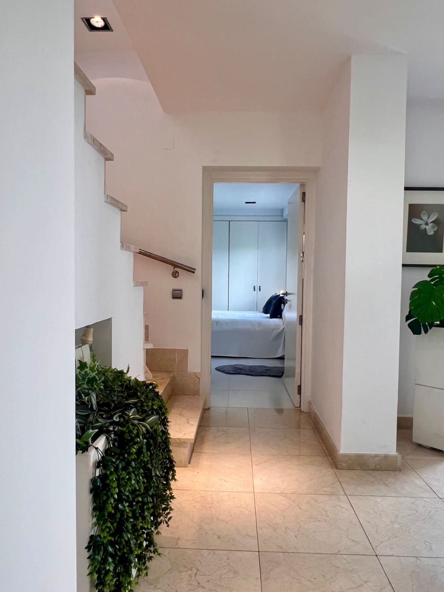 4 bedroom Villa for sale in Mijas Costa - € 899,000 (Ref: 9107291)