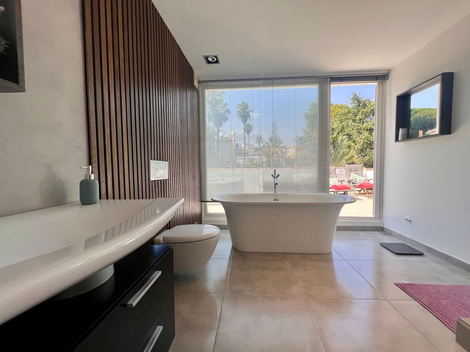 4 bedroom Villa for sale in Mijas Costa - € 899,000 (Ref: 9107291)