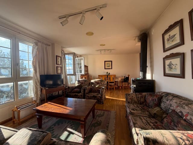 3 bedroom Apartment for sale in Sierra Nevada, Monachil - € 319,900 (Ref: 9107484)