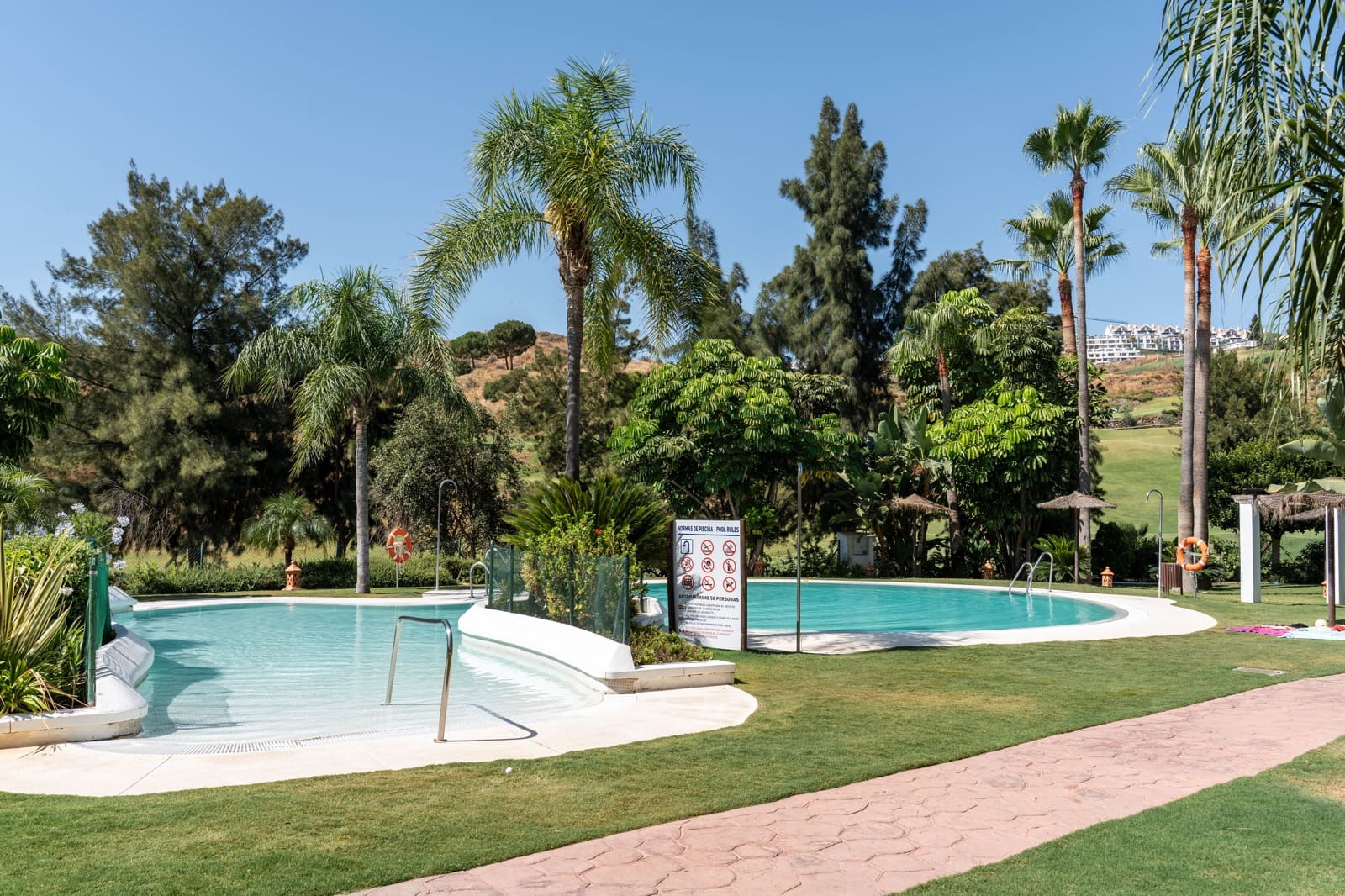 2 soverom Leilighet til salgs i Mijas Costa med svømmebasseng - € 260 000 (Ref: 9108282)