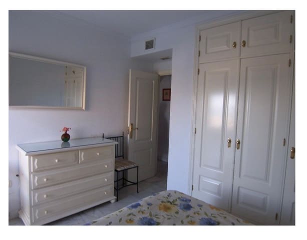 2 sovrum Lägenhet att hyra i Zona Puerto Deportivo, Fuengirola - 1 000 € (Ref: 9109362)