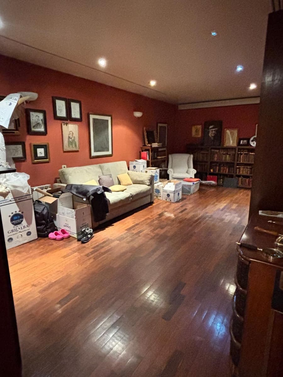 Erhverv til salg i Madrid by - € 2.100.000 (Ref: 9109723)