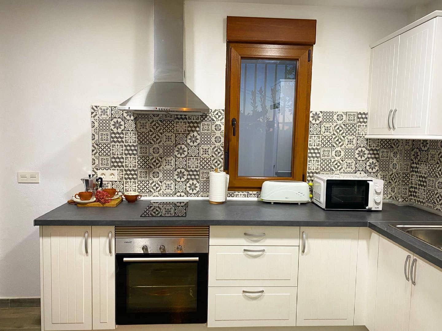 4 sypialnia Finka/Dom wiejski na sprzedaż w Miasto Grenada - 680 000 € (Ref: 9109856)