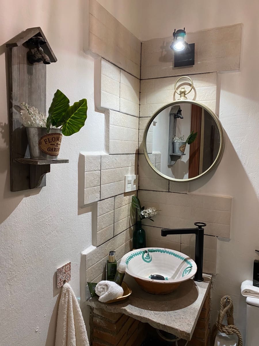 4 sypialnia Finka/Dom wiejski na sprzedaż w Miasto Grenada - 680 000 € (Ref: 9109856)