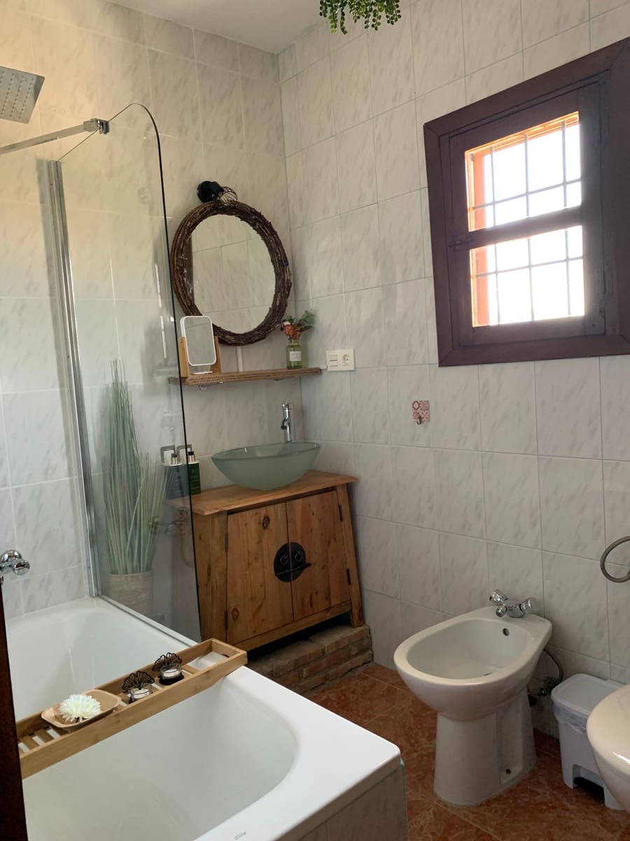 4 sypialnia Finka/Dom wiejski na sprzedaż w Miasto Grenada - 680 000 € (Ref: 9109856)