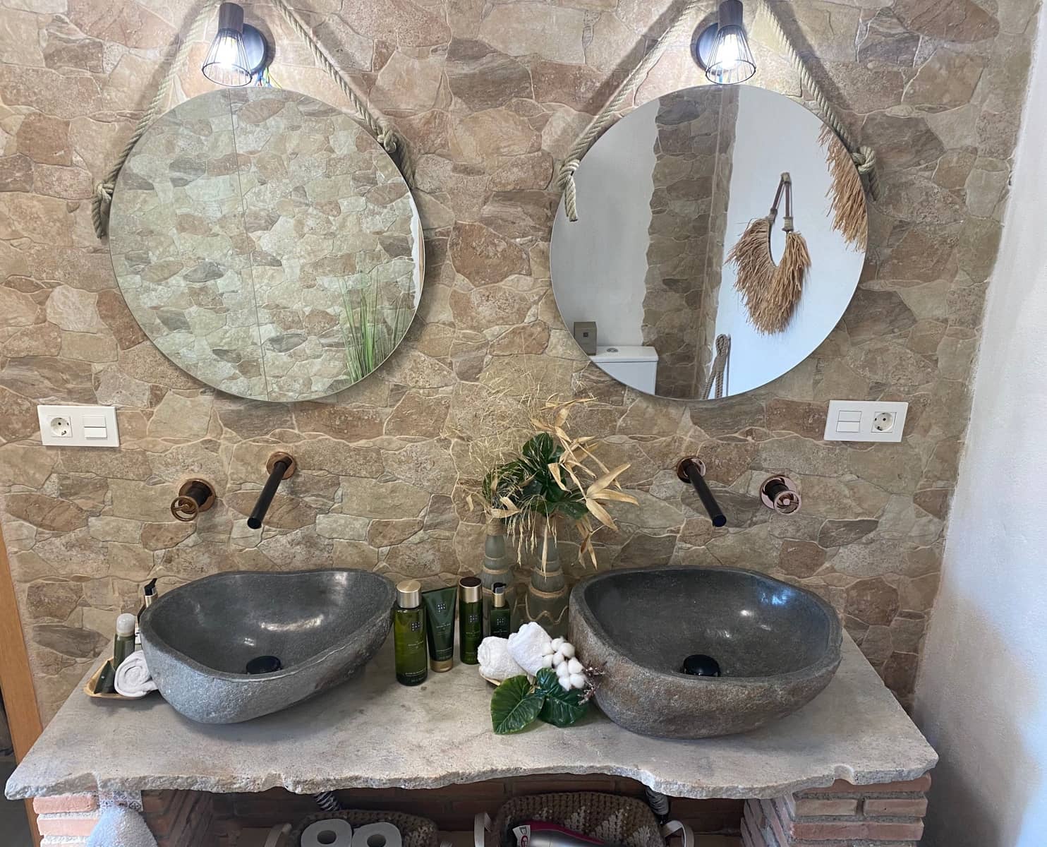 4 sypialnia Finka/Dom wiejski na sprzedaż w Miasto Grenada - 680 000 € (Ref: 9109856)