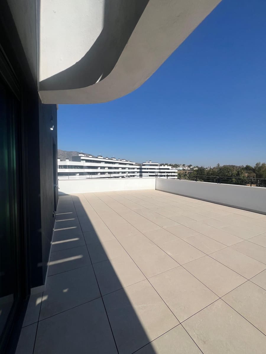 Takvåning till salu i Torremolinos - 1 450 000 € (Ref: 9111601)