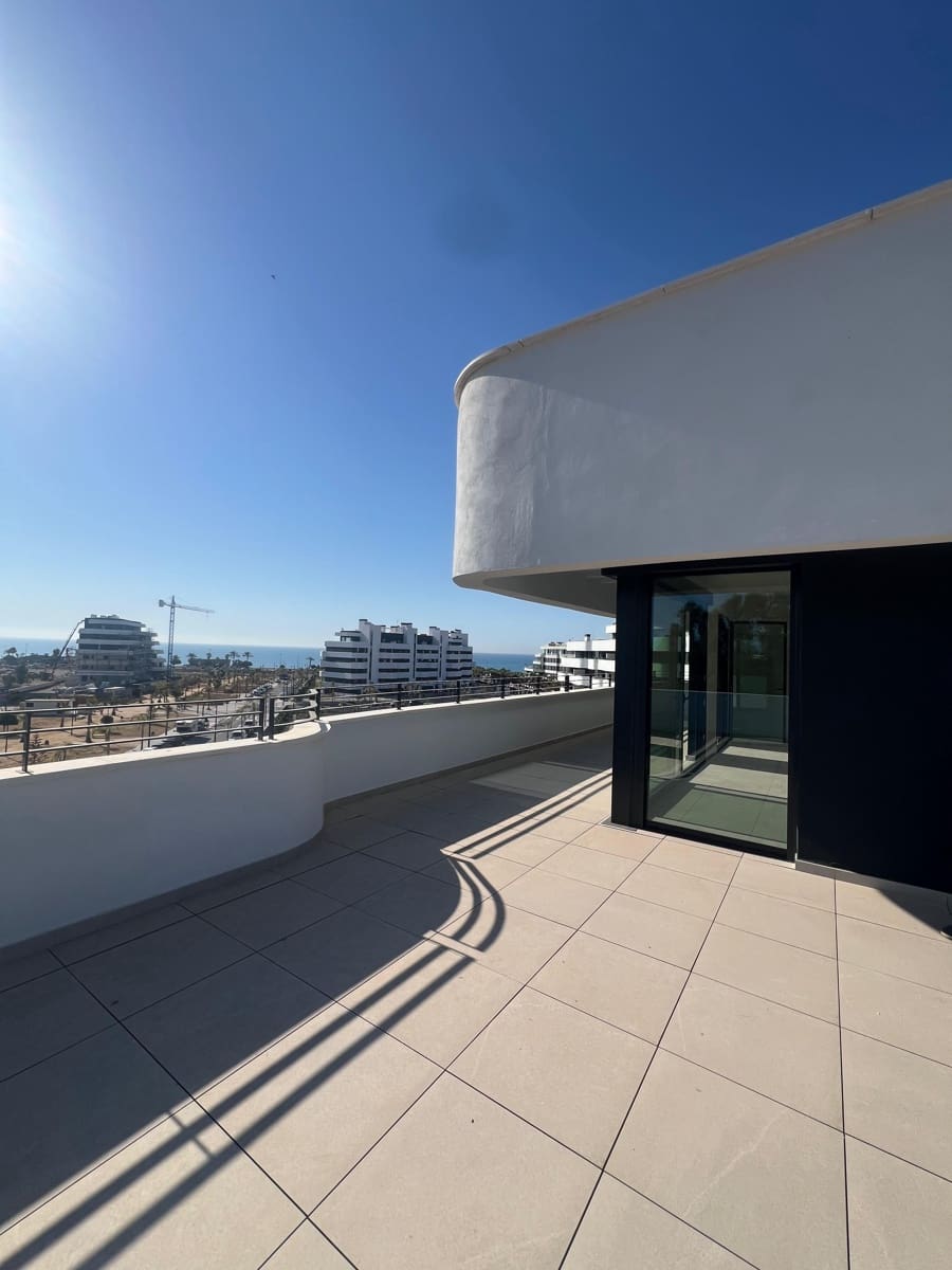 Takvåning till salu i Torremolinos - 1 450 000 € (Ref: 9111601)