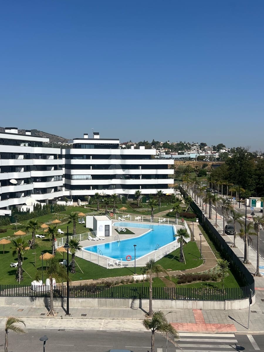 Takvåning till salu i Torremolinos - 1 450 000 € (Ref: 9111601)