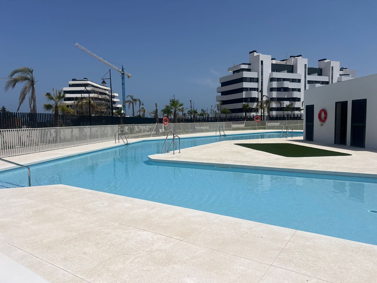 Takvåning till salu i Torremolinos - 1 450 000 € (Ref: 9111601)