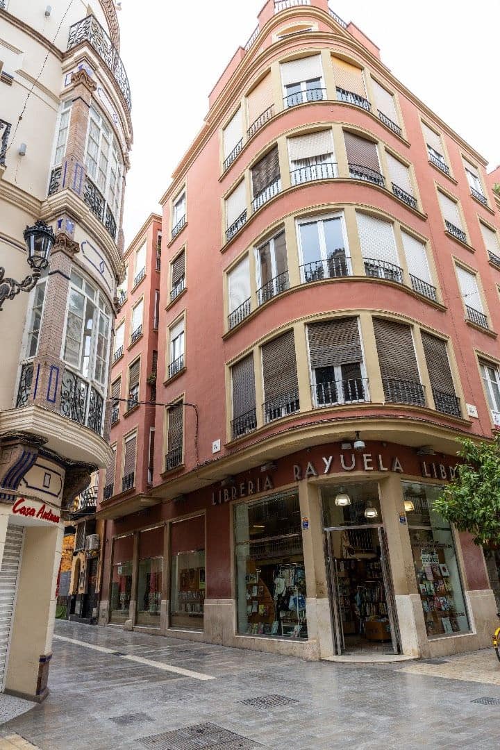 1 soveværelse Lejlighed til salg i Malaga by - € 485.000 (Ref: 9113081)