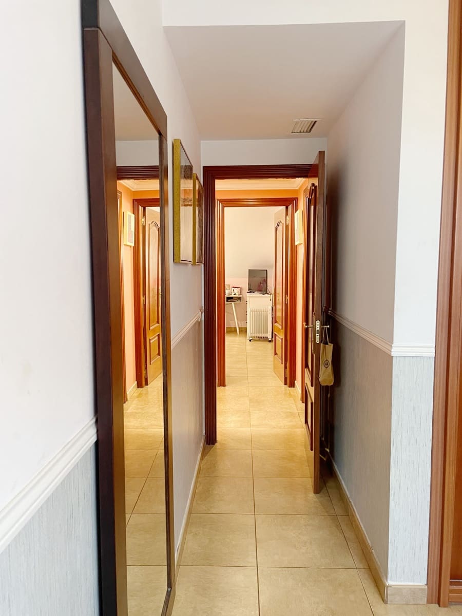 2 makuuhuone Huoneisto myytävänä paikassa Fuengirola - 299 000 € (Ref: 9124410)