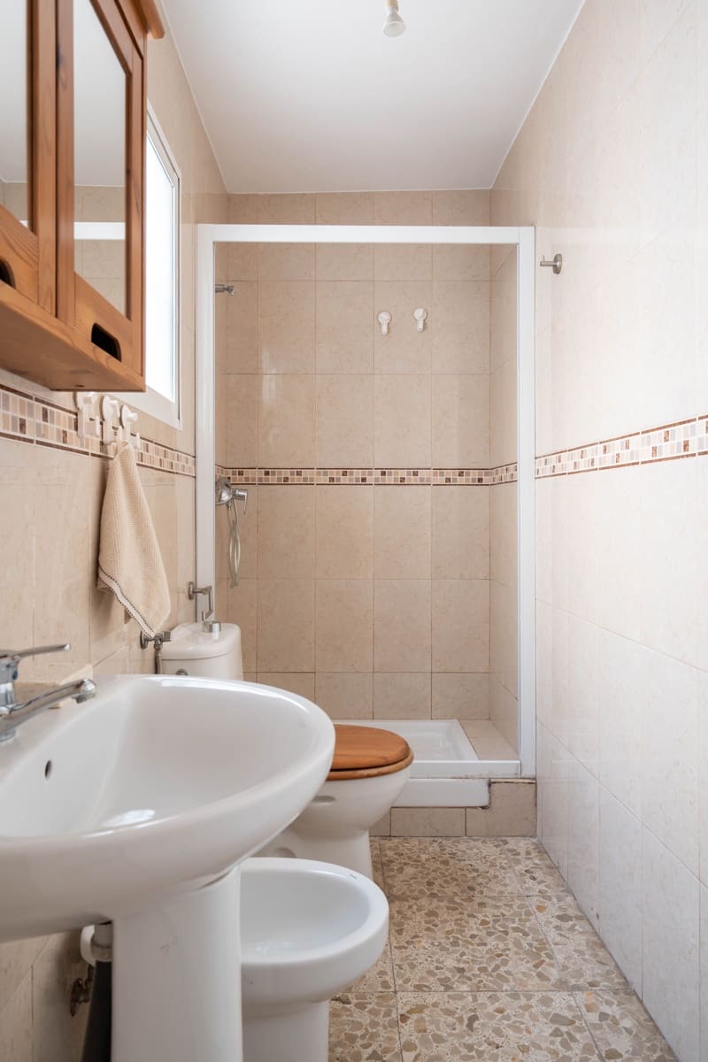 3 soveværelse Byhus til salg i Malaga by - € 395.000 (Ref: 9125935)