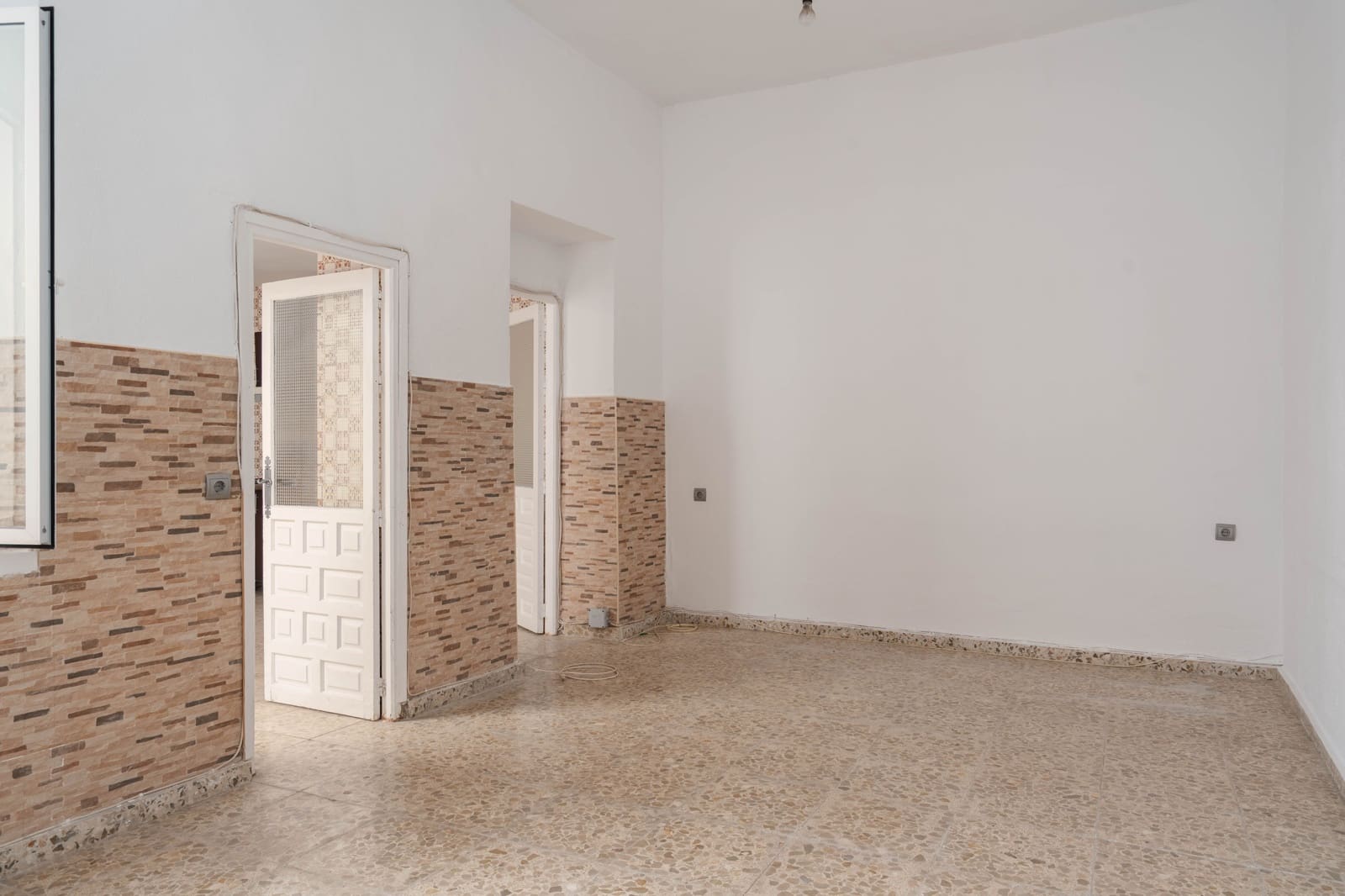 3 soveværelse Byhus til salg i Malaga by - € 395.000 (Ref: 9125935)