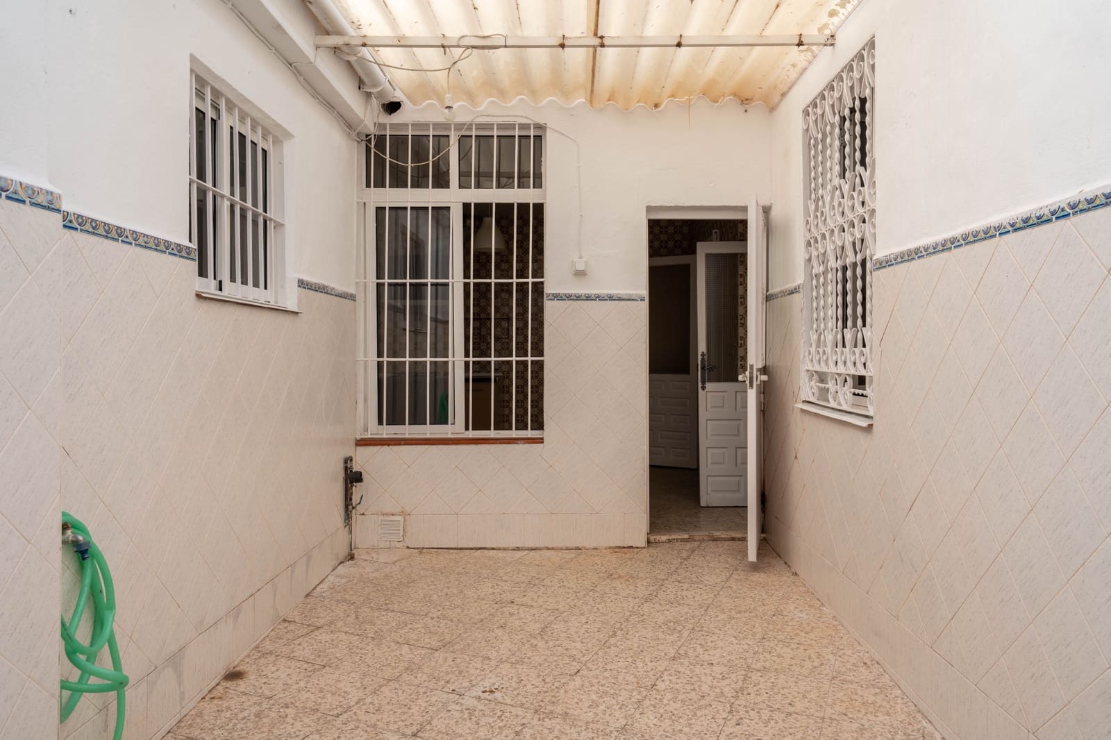 3 soveværelse Byhus til salg i Malaga by - € 395.000 (Ref: 9125935)