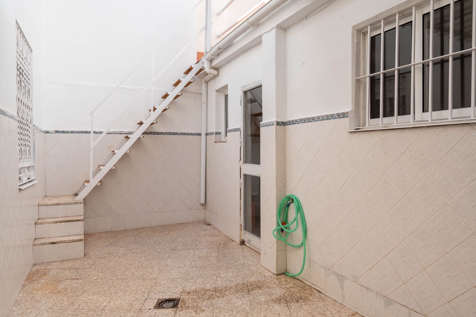 3 soveværelse Byhus til salg i Malaga by - € 395.000 (Ref: 9125935)