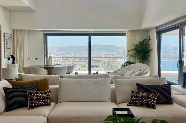 4 chambre Appartement à vendre à Pol Com Pacifico, Malaga ville - 5 942 000 € (Ref: 9127519)