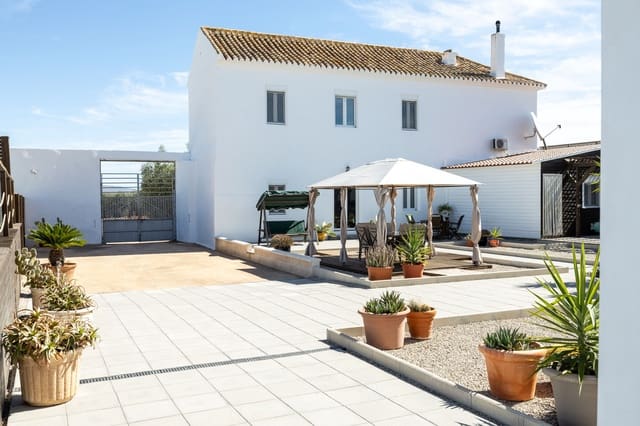 7 soveværelse Villa til salg i Antequera med swimmingpool - € 999.999 (Ref: 9127523)