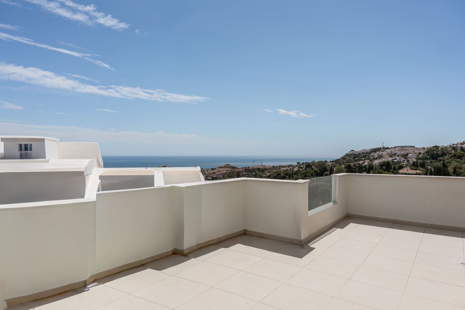 4 quarto Casa em Banda para venda em Benalmadena - 860 000 € (Ref: 9128675)