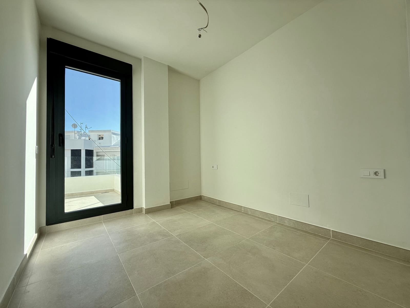 4 makuuhuone Omakotitalo myytävänä paikassa Benalmadena - 860 000 € (Ref: 9128675)