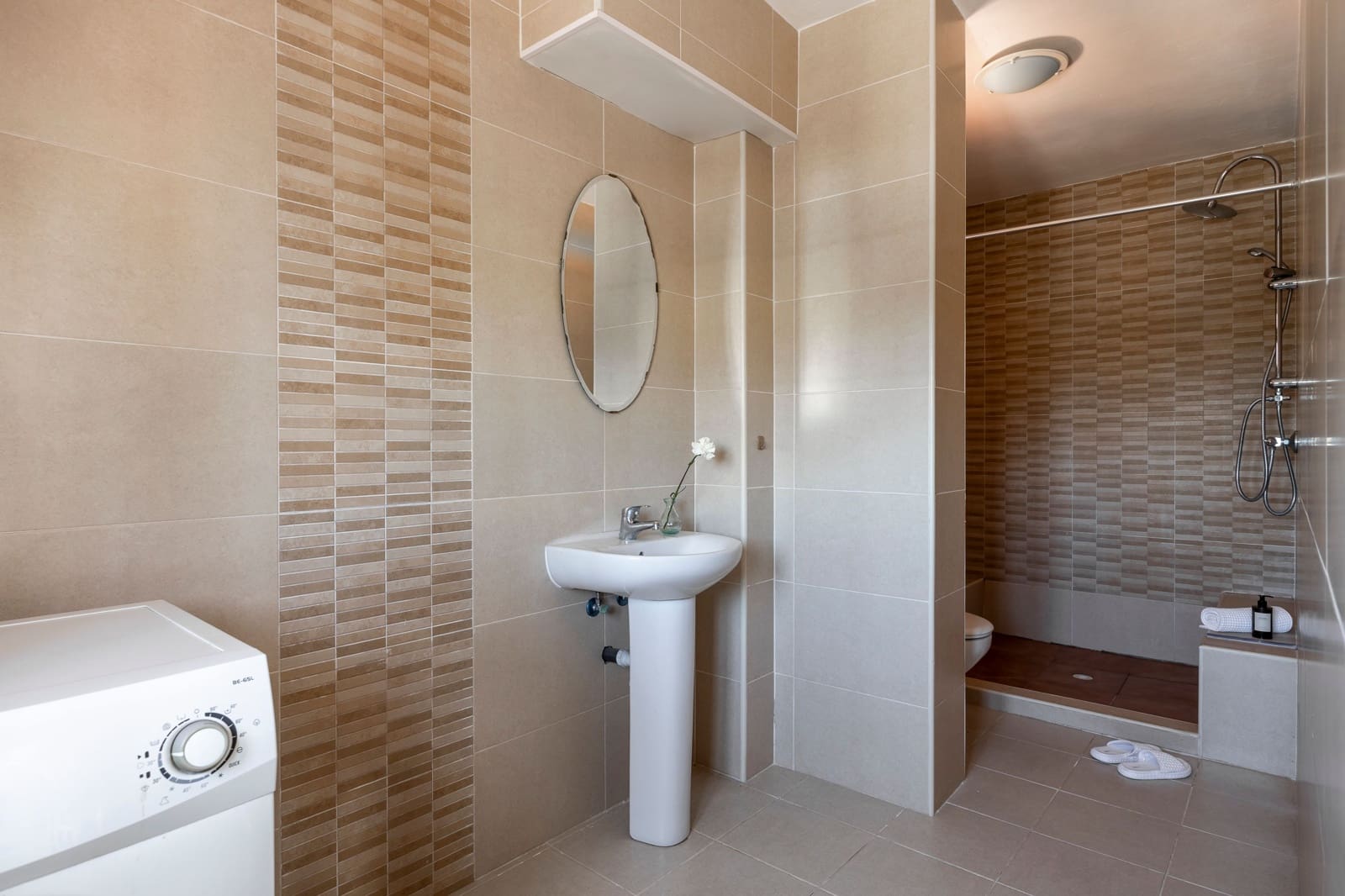 6 bedroom Villa for sale in Benalmadena - € 1,150,000 (Ref: 9129042)