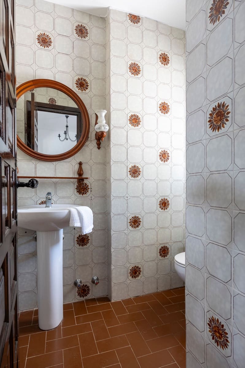 6 bedroom Villa for sale in Benalmadena - € 1,150,000 (Ref: 9129042)