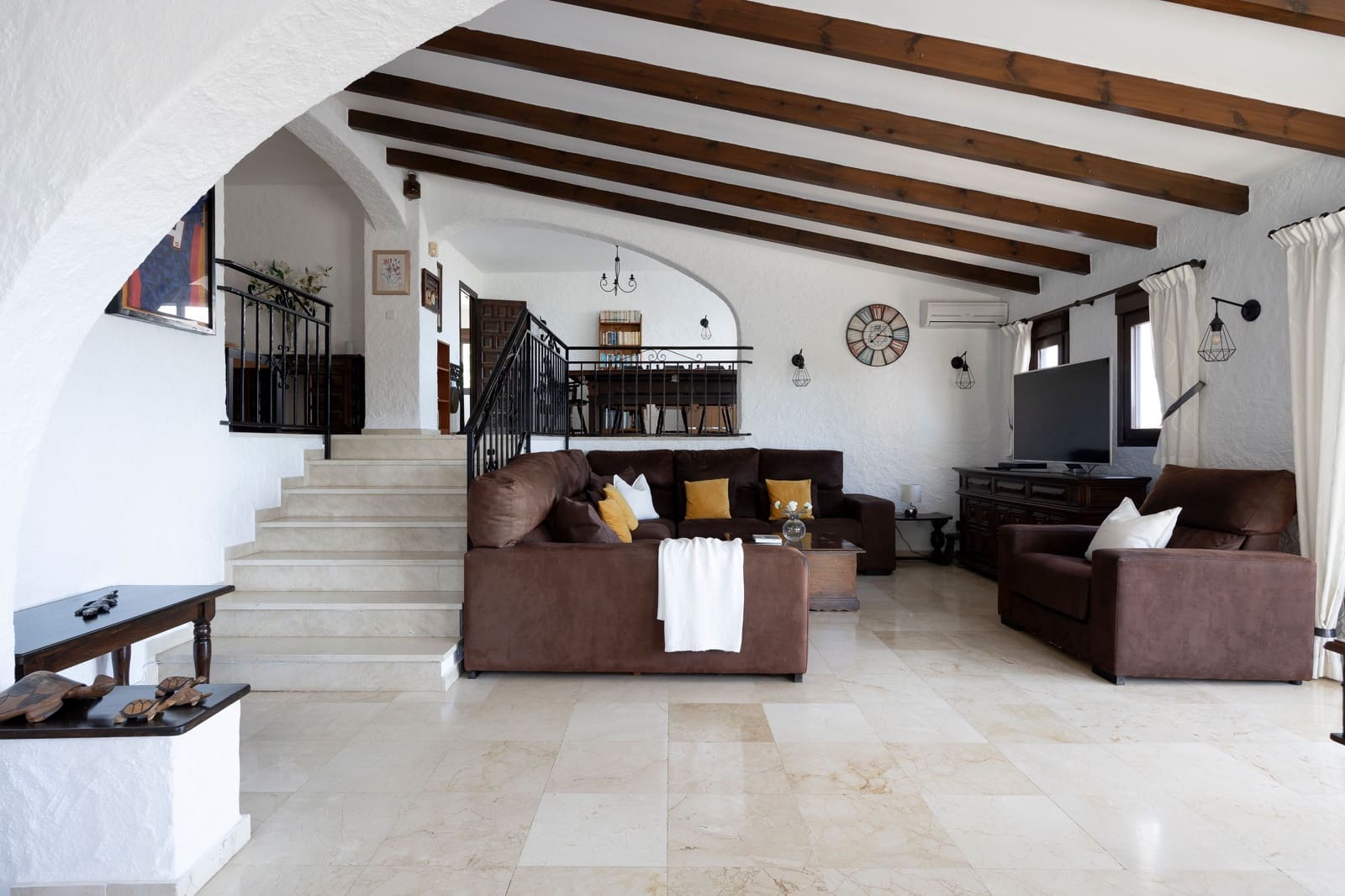 6 bedroom Villa for sale in Benalmadena - € 1,150,000 (Ref: 9129042)