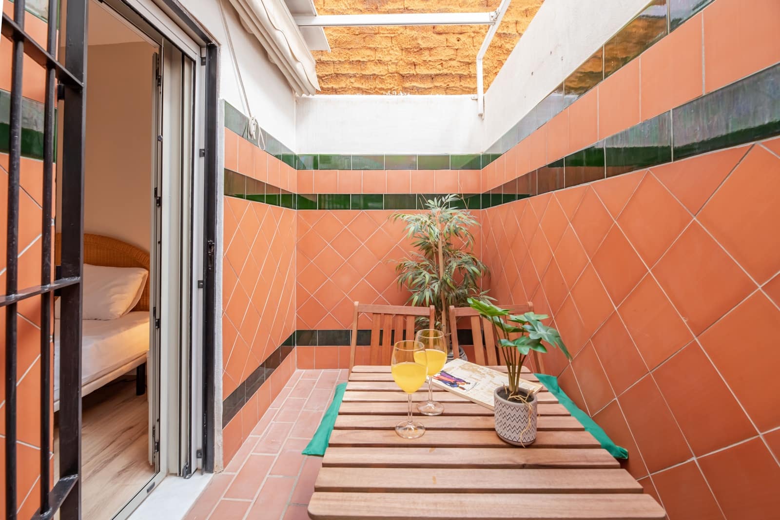 4 slaapkamer Appartement te koop in Malaga stad - € 599.000 (Ref: 9133764)