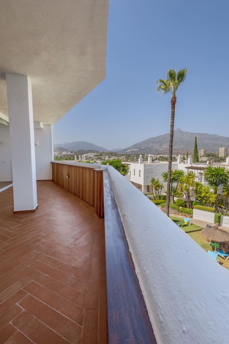 2 makuuhuone Huoneisto myytävänä paikassa Marbella mukana uima-altaan - 690 000 € (Ref: 9133811)