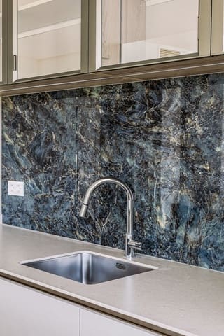 2 makuuhuone Huoneisto myytävänä paikassa Nueva Andalucía Centro, Marbella mukana uima-altaan - 690 000 € (Ref: 9133811)