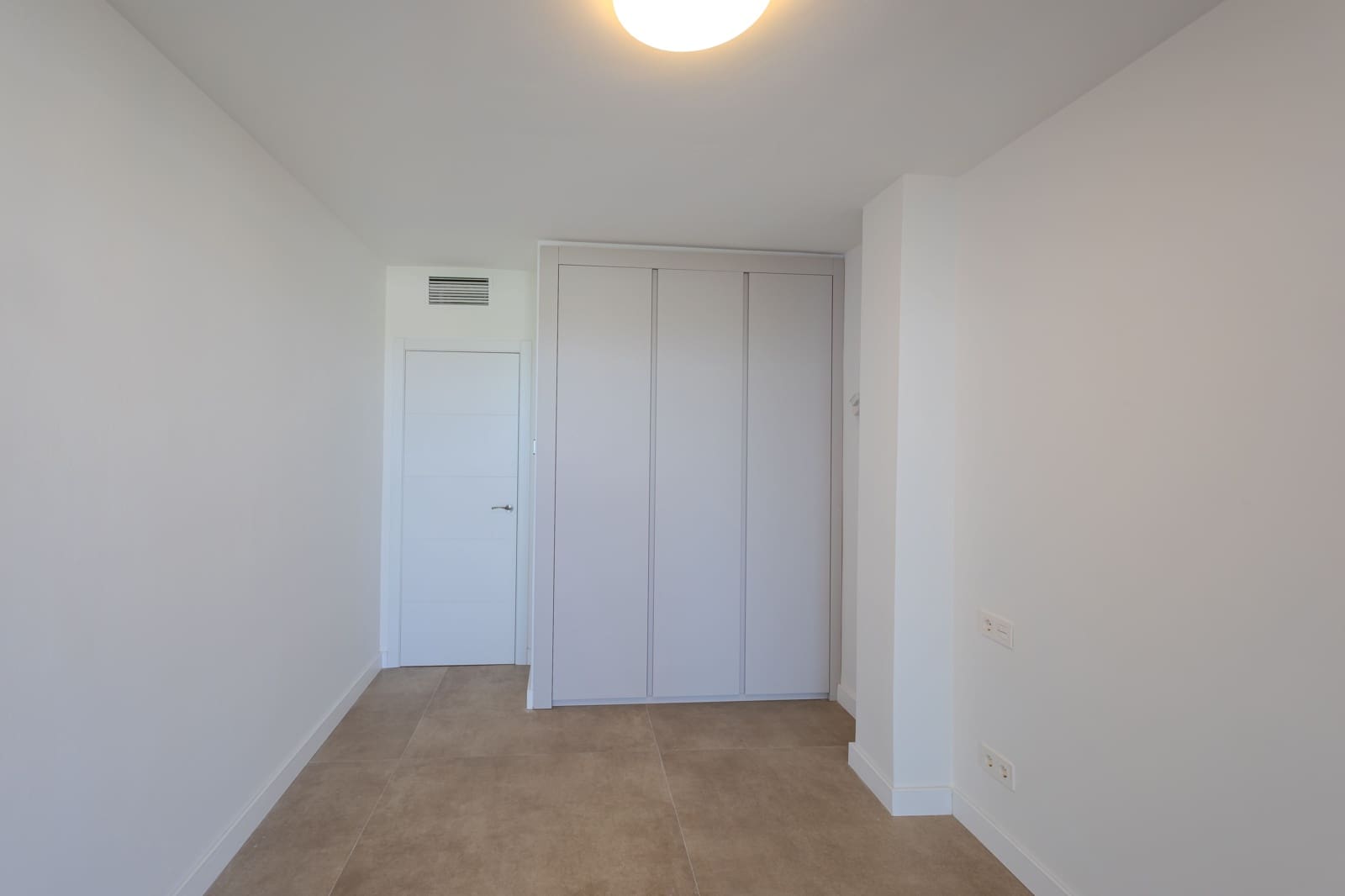 2 makuuhuone Huoneisto myytävänä paikassa Marbella mukana uima-altaan - 690 000 € (Ref: 9133811)