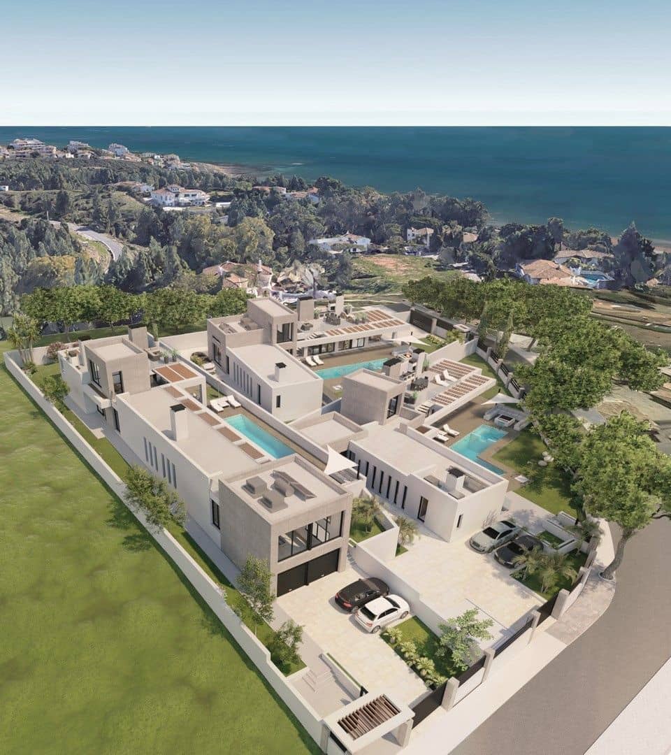 6 bedroom Villa for sale in Mijas Costa with pool - € 2,548,000 (Ref: 9133927)