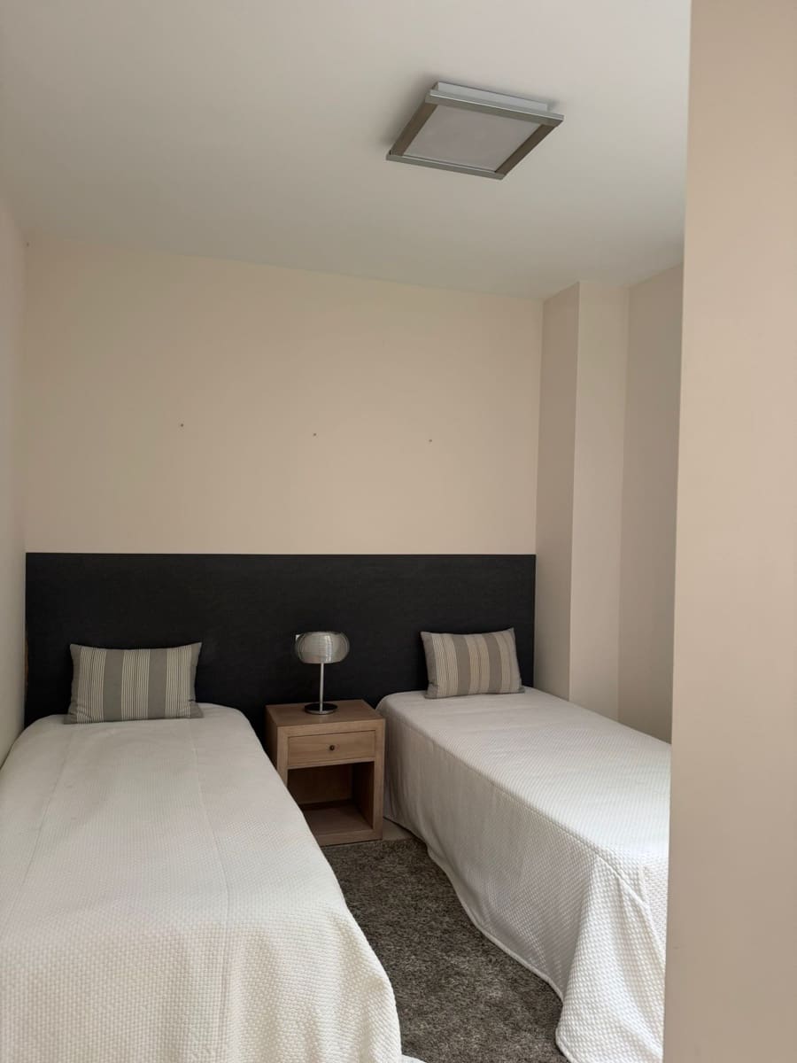 3 soveværelse Lejlighed til leje i Benahavis med swimmingpool garage - € 2.500 (Ref: 9135926)