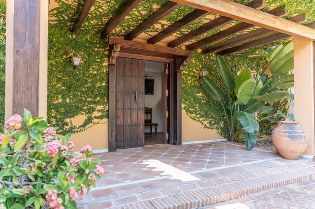 4 makuuhuone Huvila myytävänä paikassa Marbella - 5 950 000 € (Ref: 9136832)