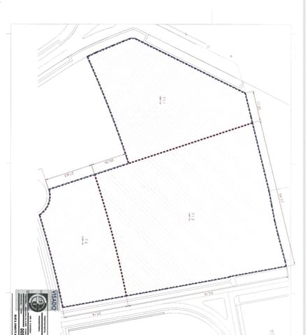 Byhus til salg i La Línea de la Concepción - € 2.928.100 (Ref: 9146580)