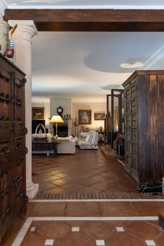 4 soverom Villa til salgs i Marbella - € 3 200 000 (Ref: 9146581)