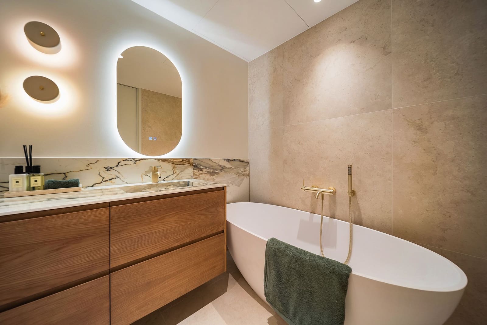 3 sovrum Lägenhet till salu i Marbella med pool - 1 350 000 € (Ref: 9152702)