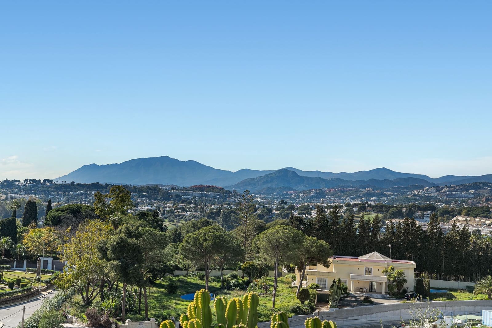 3 sovrum Lägenhet till salu i Marbella med pool - 1 350 000 € (Ref: 9152702)