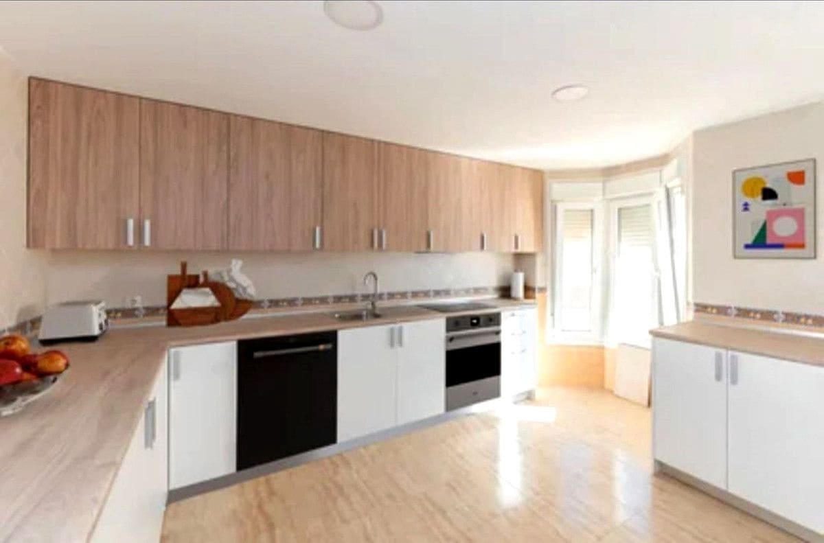 4 slaapkamer Huis te koop in Fuengirola met zwembad - € 470.000 (Ref: 9153459)