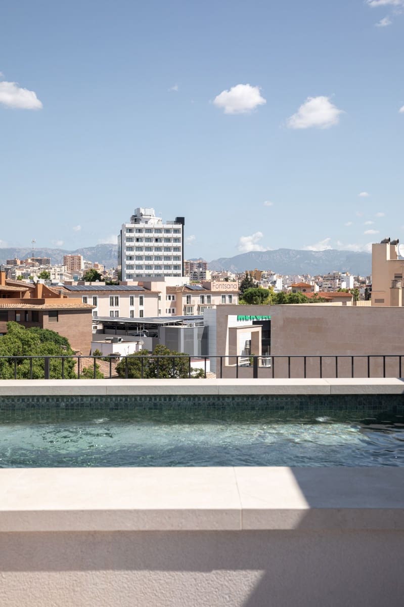 2 soveværelse Lejlighed til salg i Palma de Mallorca med swimmingpool - € 1.450.000 (Ref: 9158396)