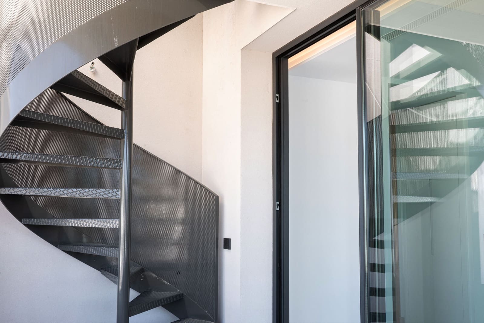 2 soveværelse Lejlighed til salg i Palma de Mallorca med swimmingpool - € 1.450.000 (Ref: 9158396)